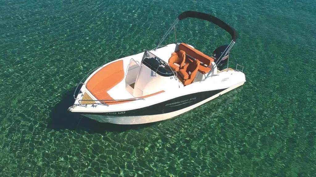 barracuda-boat-1