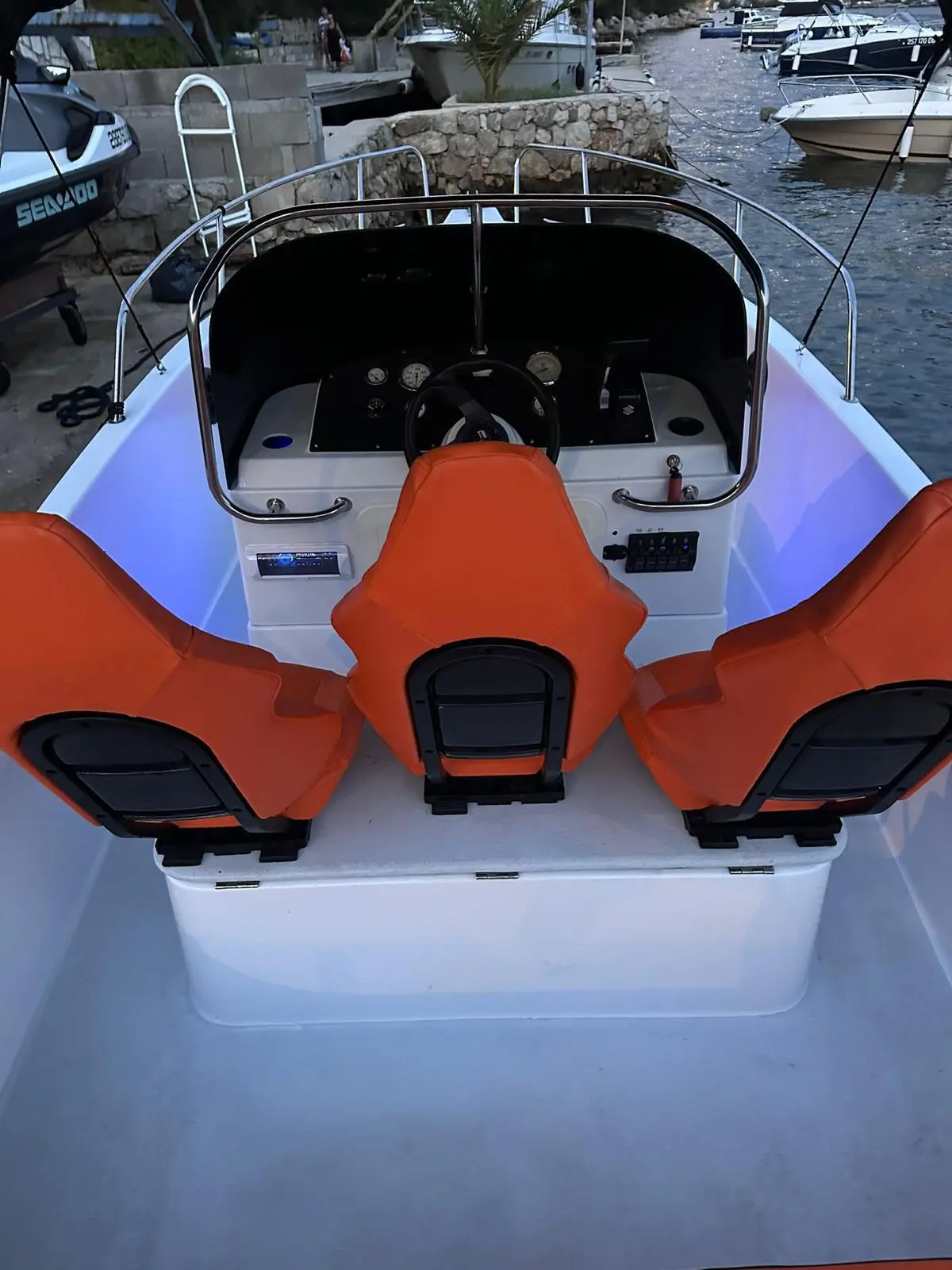 elan-boat-2